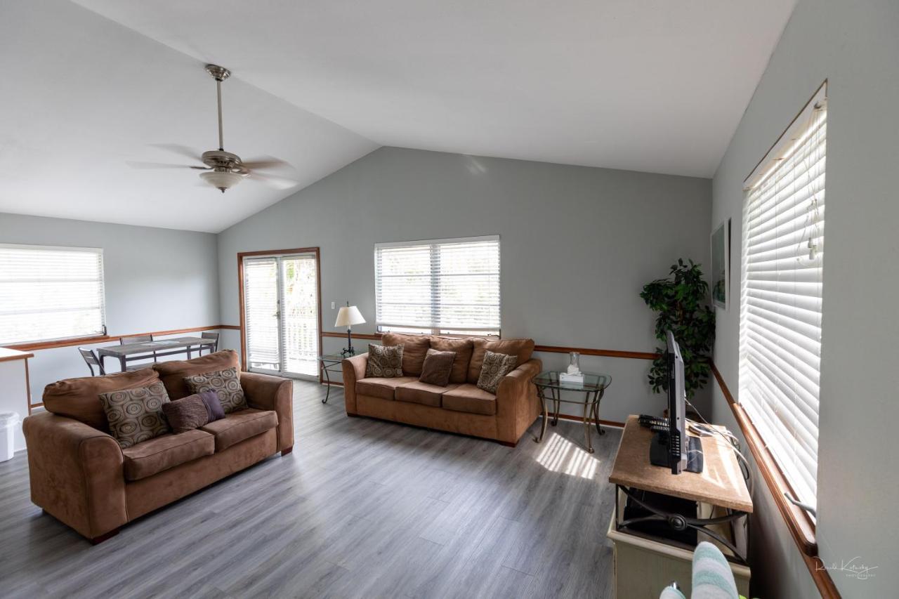 Village House By Beachside Management Siesta Key Exterior photo